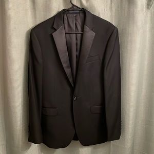 Joseph A Bank 1905 slim fit tuxedo jacket 40R